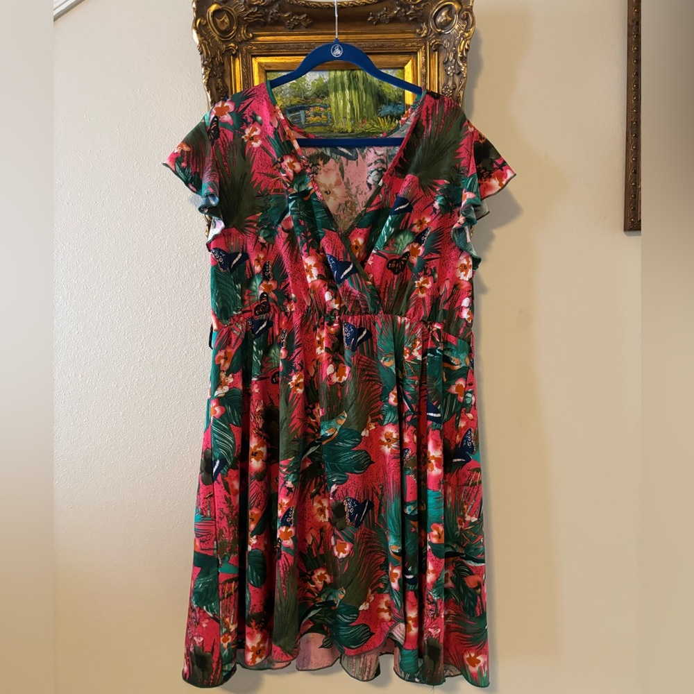 SHEIN Curve Tropical Dress
